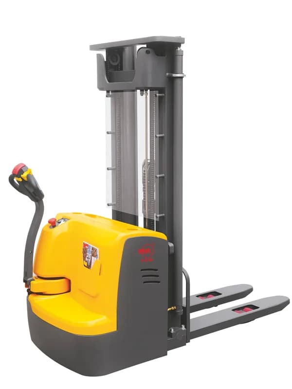 Штабелер самоходный 1,5 т 3,5 м XILIN CDDR15-III Li-ion 24/150 В/Ач